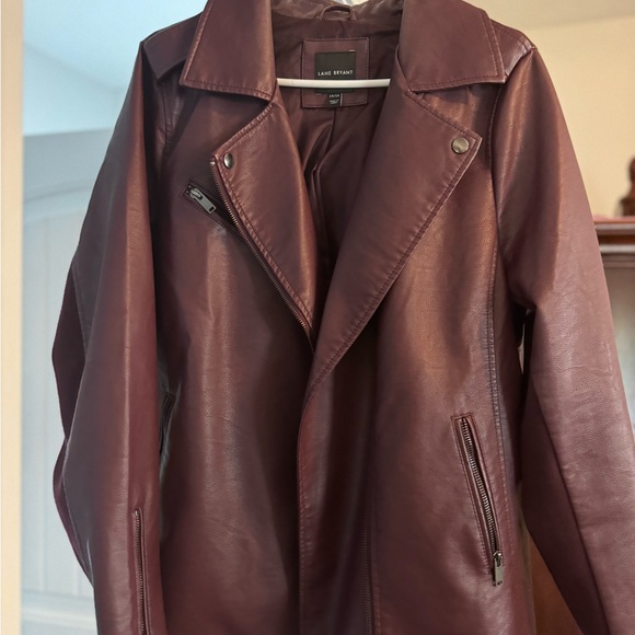 Faux leather jackets - Picture 8 of 9